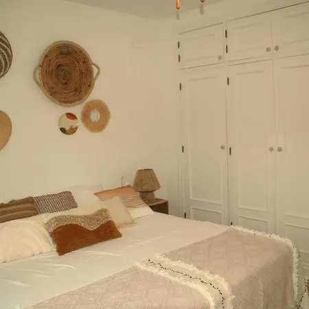Villa Casa La Flor, With Seaview In Region Malaga Sayalonga